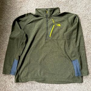 Men’s North Face zip up
